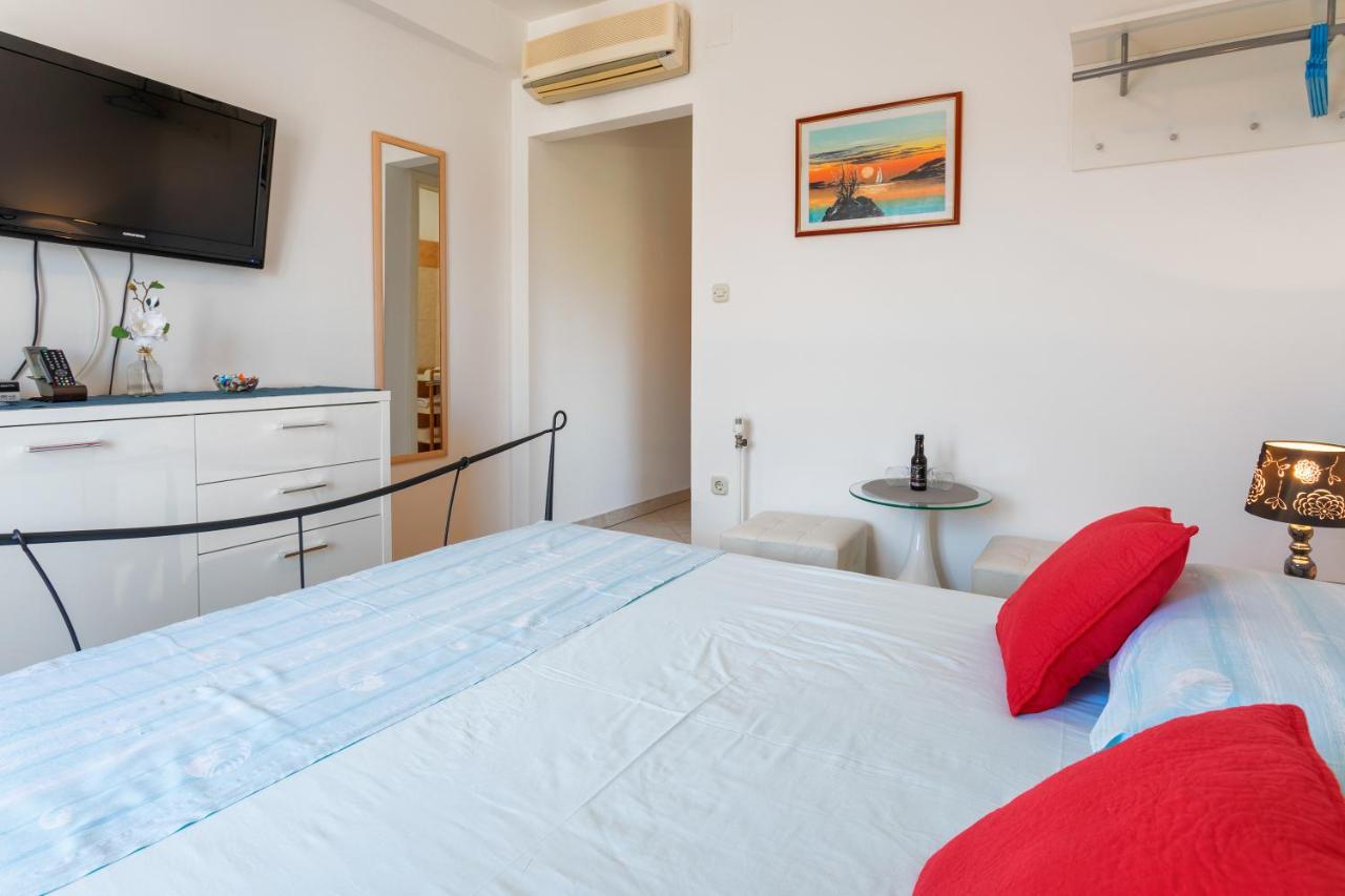 Apartments Jakic 1 Hvar Town Exterior foto