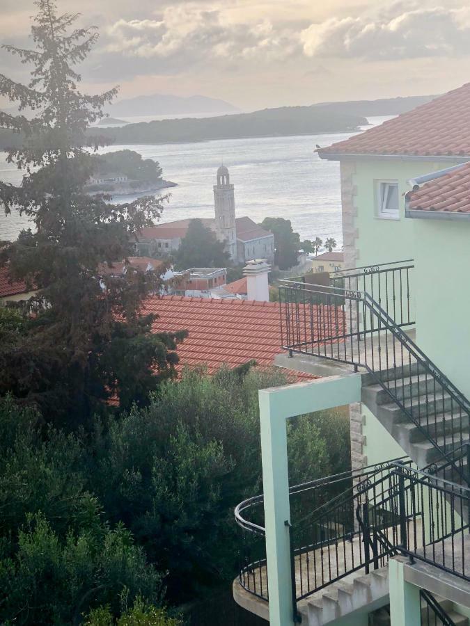 Apartments Jakic 1 Hvar Town Exterior foto